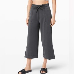 Lulu Softstreme Wide Leg Crop